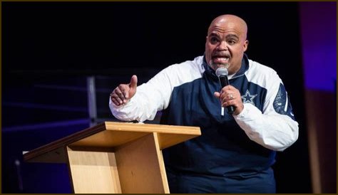 Reggie Dabbs Bio & Wiki: Net Worth, Age, Height & Weight